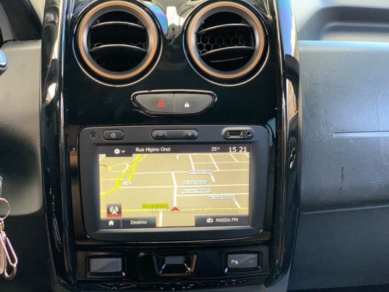 DUSTER 1.6 DYNAMIQUE 4X2 16V FLEX 4P MANUAL - 2017 - CAXIAS DO SUL