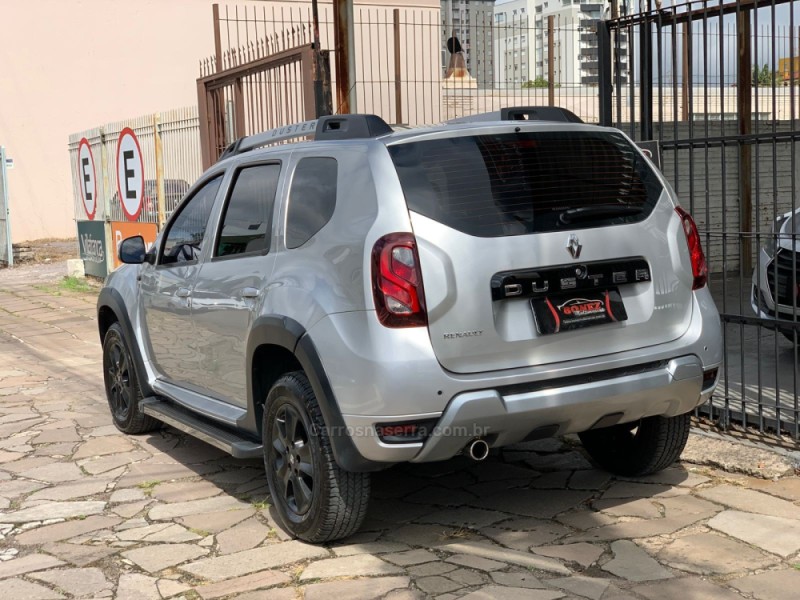 DUSTER 1.6 DYNAMIQUE 4X2 16V FLEX 4P MANUAL - 2017 - CAXIAS DO SUL