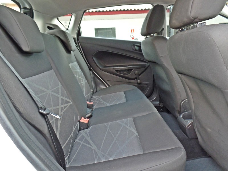 FIESTA 1.5 S HATCH 16V FLEX 4P MANUAL - 2015 - CAXIAS DO SUL