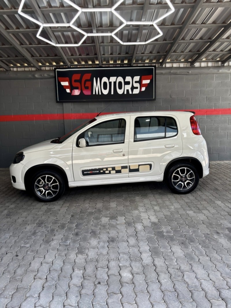 UNO 1.4 EVO SPORTING 8V FLEX 4P MANUAL - 2012 - HARMONIA