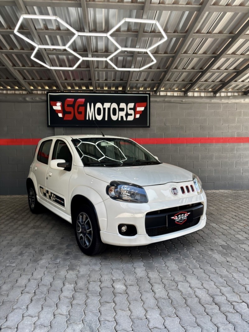 uno 1.4 evo sporting 8v flex 4p manual 2012 harmonia