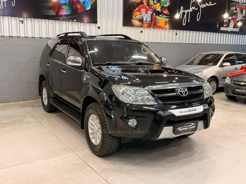 HILUX SW4 3.0 SRV 4X4 16V TURBO INTERCOOLER DIESEL 4P AUTOMÁTICO - 2007 - CAXIAS DO SUL