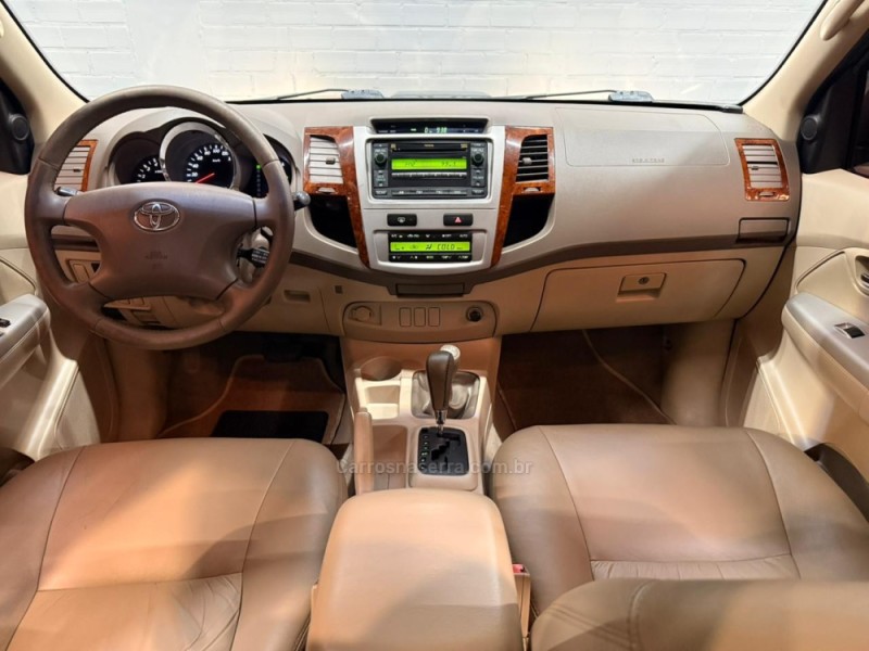 HILUX SW4 3.0 SRV 4X4 16V TURBO INTERCOOLER DIESEL 4P AUTOMÁTICO - 2007 - CAXIAS DO SUL