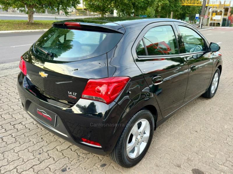ONIX 1.4 MPFI LT 8V FLEX 4P MANUAL - 2019 - ESTâNCIA VELHA