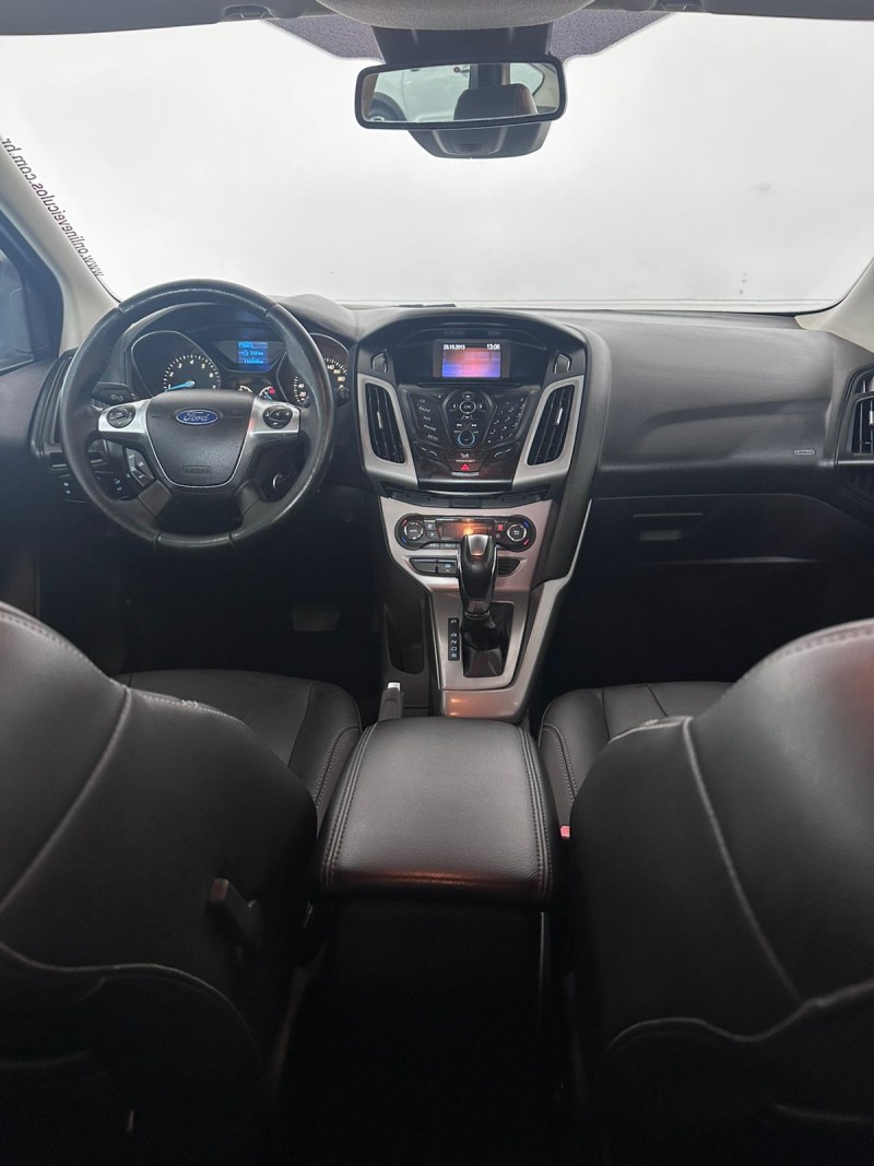 FOCUS 2.0 SE PLUS 16V FLEX 4P AUTOMÁTICO - 2014 - FARROUPILHA