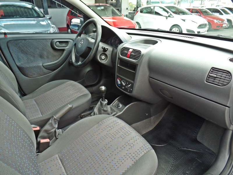 CORSA 1.4 MPFI MAXX SEDAN 8V FLEX 4P MANUAL - 2010 - CAXIAS DO SUL
