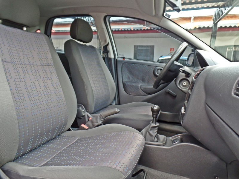 CORSA 1.4 MPFI MAXX SEDAN 8V FLEX 4P MANUAL - 2010 - CAXIAS DO SUL