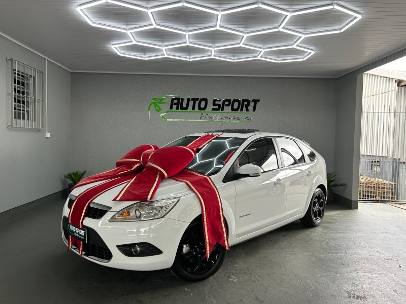 FOCUS 2.0 TITANIUM HATCH 16V FLEX 4P MANUAL - 2013 - CAXIAS DO SUL