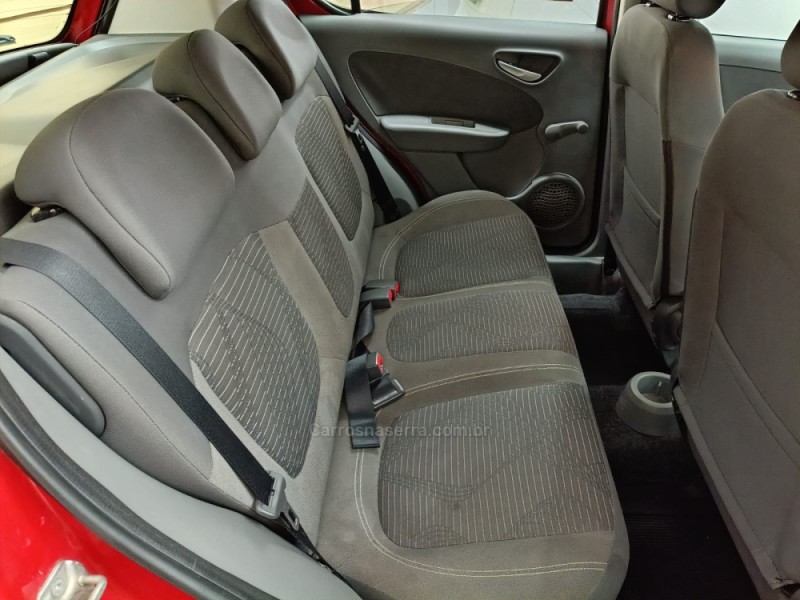 PALIO 1.0 MPI ATTRACTIVE 8V FLEX 4P MANUAL - 2014 - NOVA PETRóPOLIS