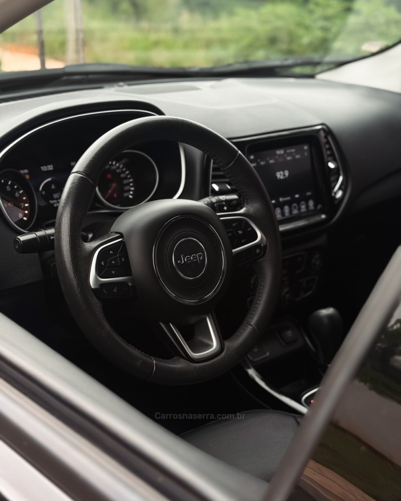 COMPASS 2.0 16V FLEX LIMITED AUTOMÁTICO - 2019 - NOVO HAMBURGO