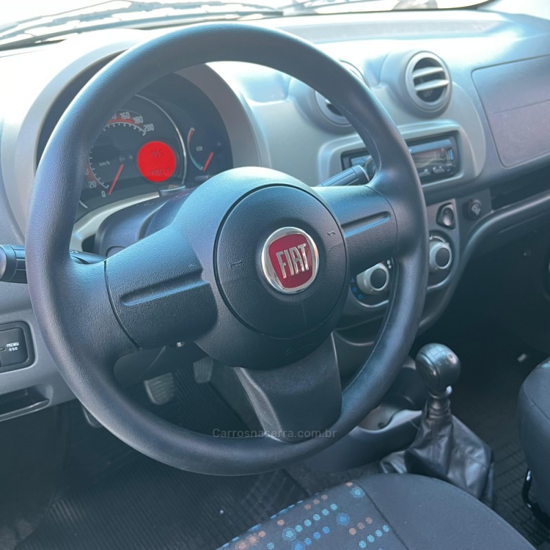 UNO 1.0 EVO VIVACE 8V FLEX 4P MANUAL - 2014 - FELIZ