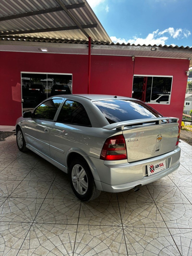 ASTRA 2.0 MPFI SUNNY 8V GASOLINA 2P MANUAL - 2003 - CAXIAS DO SUL