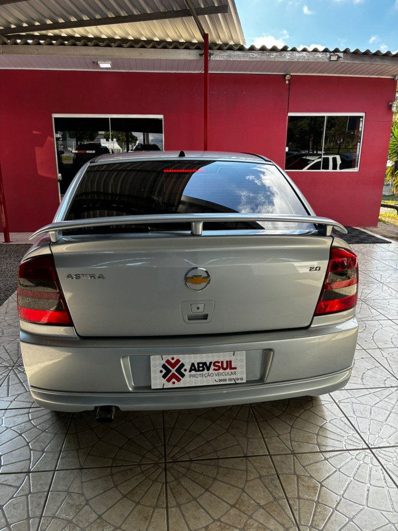 ASTRA 2.0 MPFI SUNNY 8V GASOLINA 2P MANUAL - 2003 - CAXIAS DO SUL