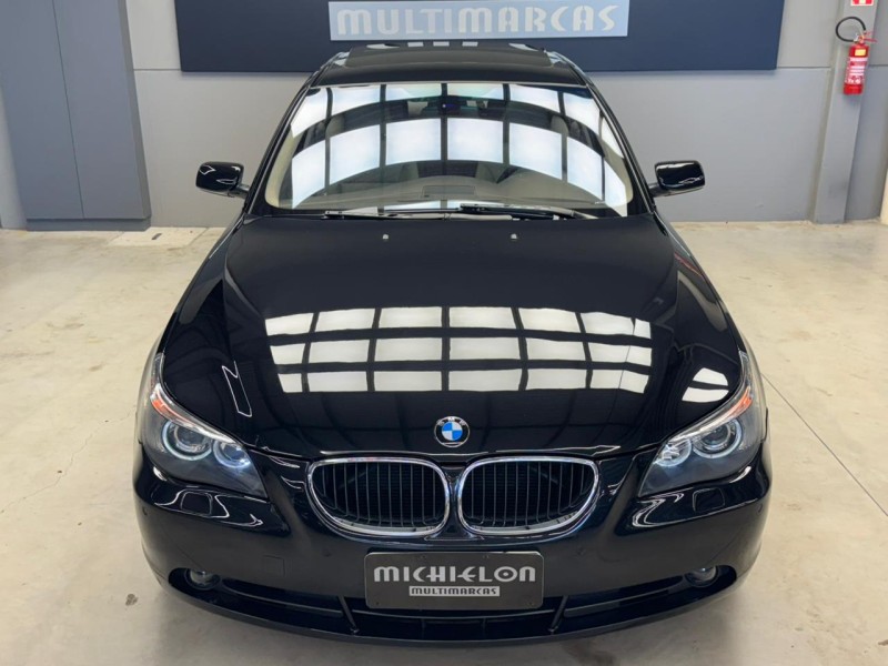 550I 4.8 SEDAN V8 32V GASOLINA 4P AUTOMÁTICO - 2006 - CAXIAS DO SUL