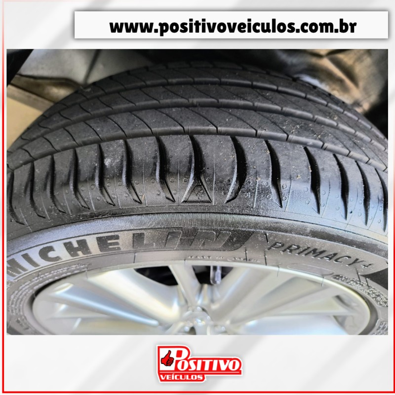 COROLLA 2.0 XEI 16V FLEX 4P AUTOMÁTICO - 2017 - CAXIAS DO SUL