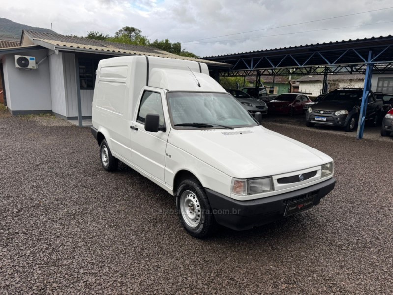 FIORINO 1.3 FURGÃO 8V GASOLINA 2P MANUAL - 2003 - IGREJINHA