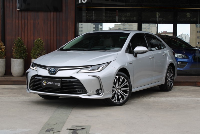 corolla 1.8 altis premium 16v hibrido 4p automatico 2020 caxias do sul