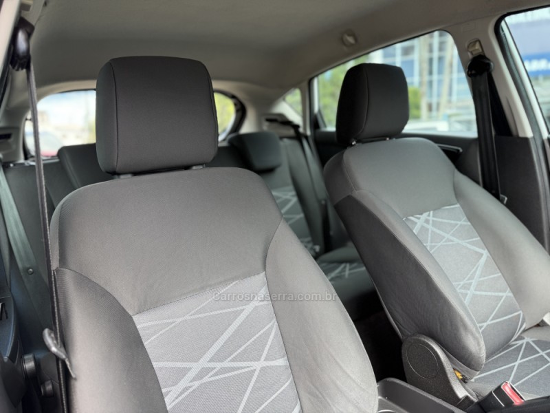 FIESTA 1.5 S HATCH 16V FLEX 4P MANUAL - 2015 - PAROBé