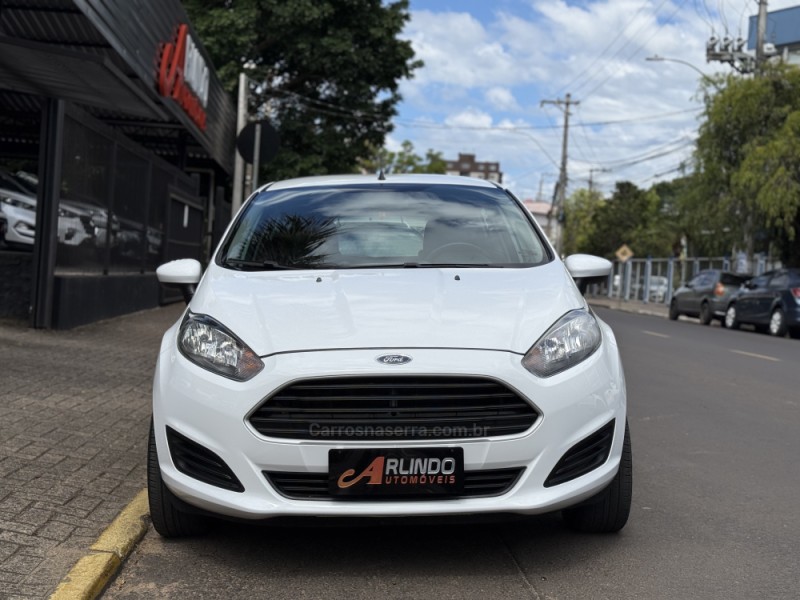 FIESTA 1.5 S HATCH 16V FLEX 4P MANUAL - 2015 - PAROBé