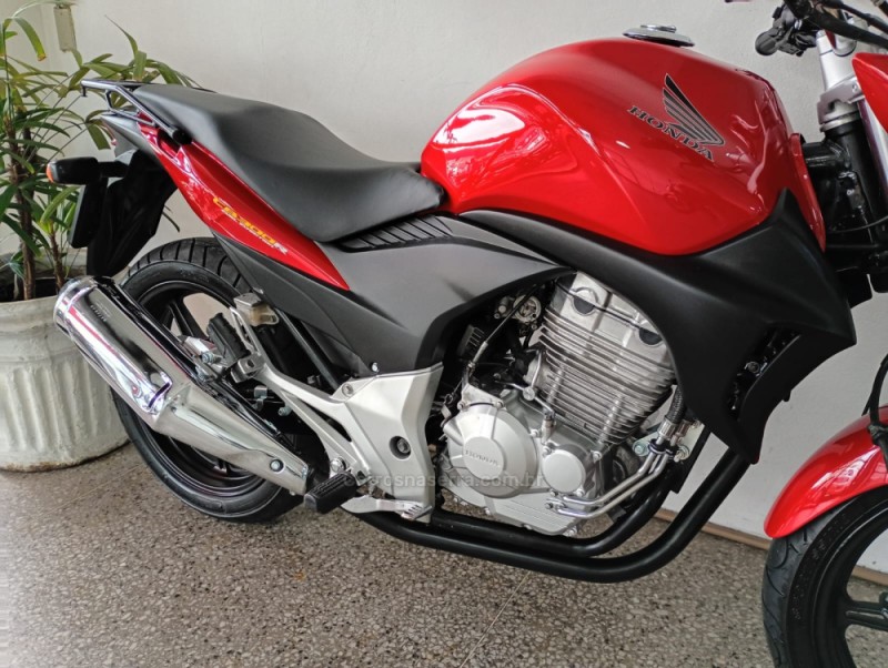 CB 300R ABS - 2012 - CAMPO BOM