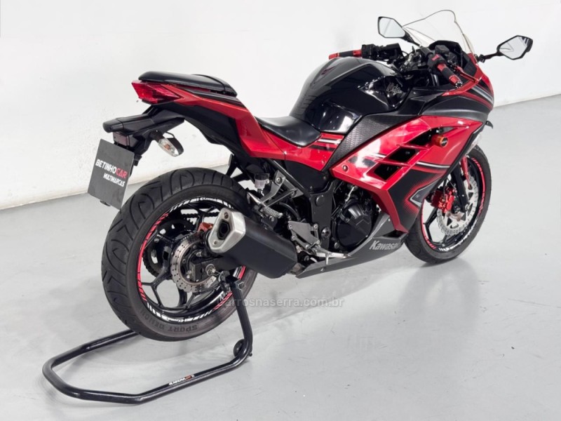 NINJA 300 ABS LIMITED EDITION - 2014 - ESTâNCIA VELHA