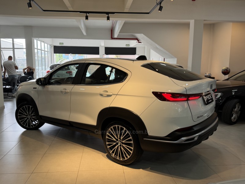 FASTBACK 1.3 LIMITED EDITION 270 TURBO FLEX 4P AUTOMÁTICO - 2024 - CAXIAS DO SUL