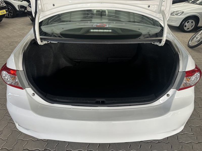 COROLLA 2.0 XEI 16V FLEX 4P AUTOMÁTICO - 2013 - CAXIAS DO SUL