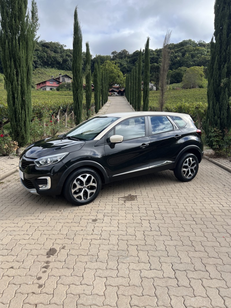 captur 1.6 16v flex intense automatico 2018 caxias do sul