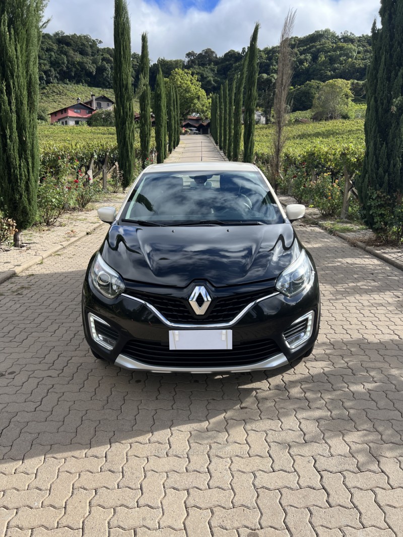 CAPTUR 1.6 16V FLEX INTENSE AUTOMÁTICO - 2018 - CAXIAS DO SUL