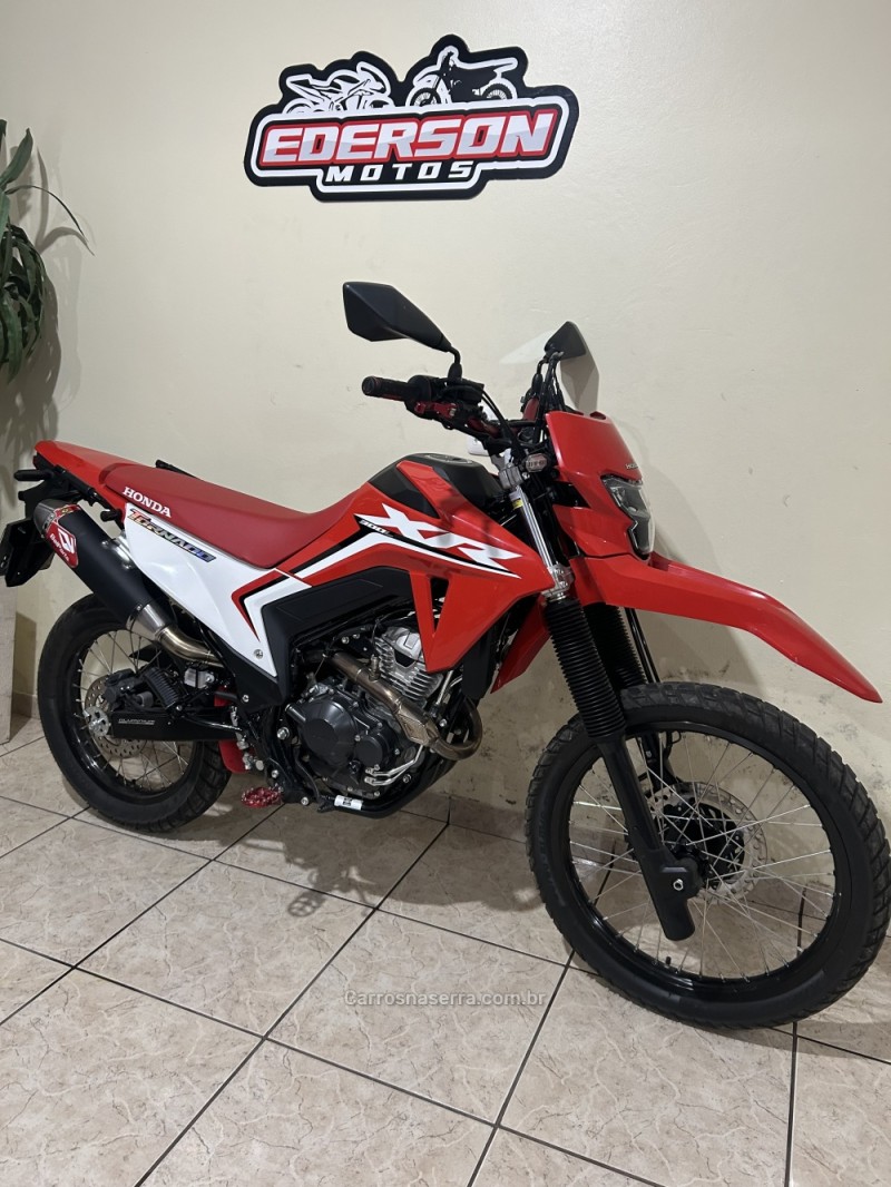 XR 300L TORNADO  - 2025 - CAXIAS DO SUL