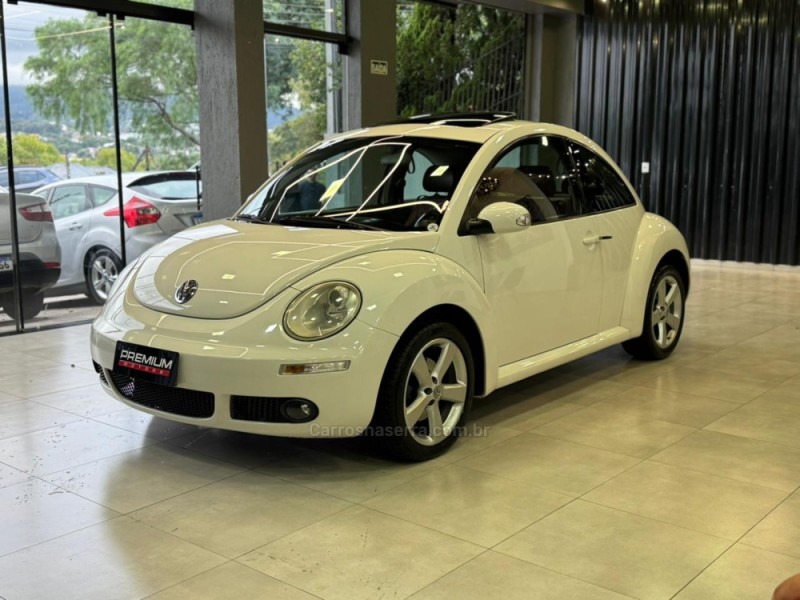 NEW BEETLE 2.0 MI 8V GASOLINA 2P TIPTRONIC - 2009 - DOIS IRMãOS