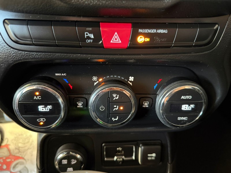 RENEGADE 2.0 16V TURBO DIESEL LONGITUDE 4P 4X4 AUTOMÁTICO - 2016 - CAXIAS DO SUL