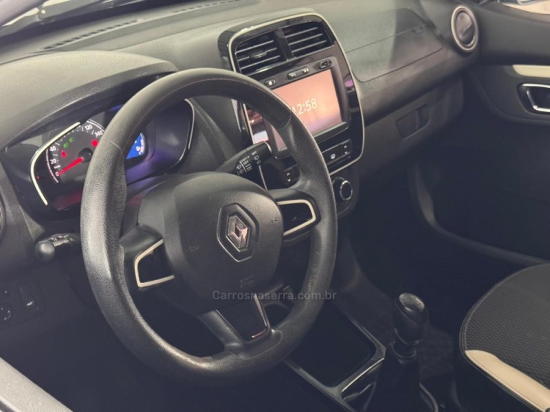 KWID 1.0 12V SCE FLEX INTENSE MANUAL - 2019 - ESTâNCIA VELHA