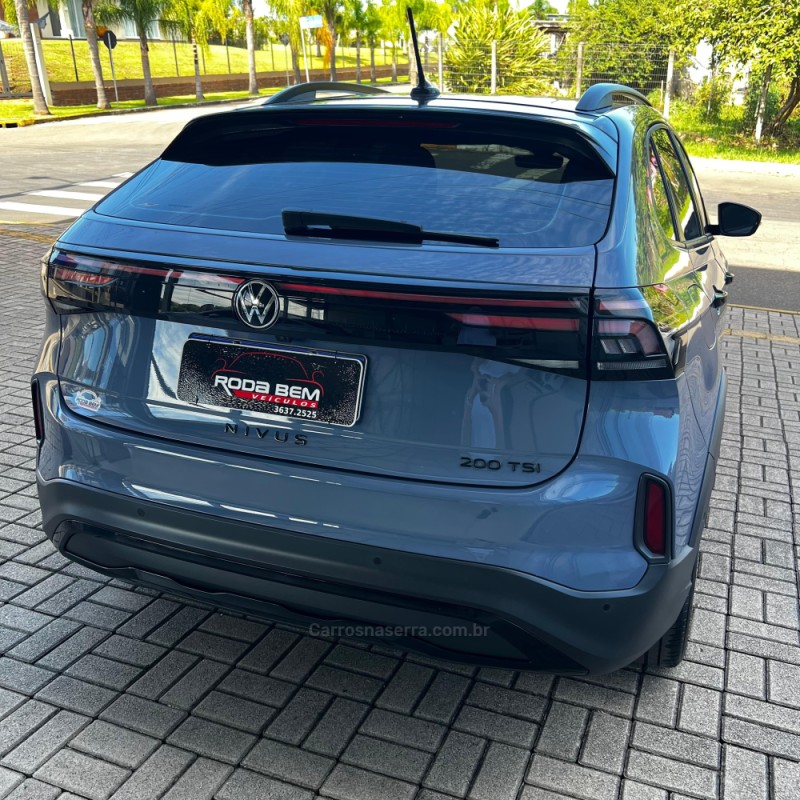 NIVUS 1.0 TSI HIGHLINE FLEX 4P AUTOMÁTICO - 2025 - FELIZ