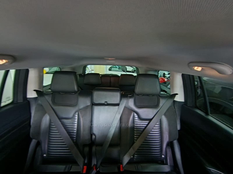 COMMANDER 1.3 LIMITED T270 16V 4X2 TURBO FLEX 4P AUTOMÁTICO - 2025 - NOVA PETRóPOLIS