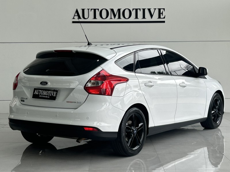 FOCUS 2.0 SE HATCH 16V FLEX 4P AUTO - 2015 - CAXIAS DO SUL
