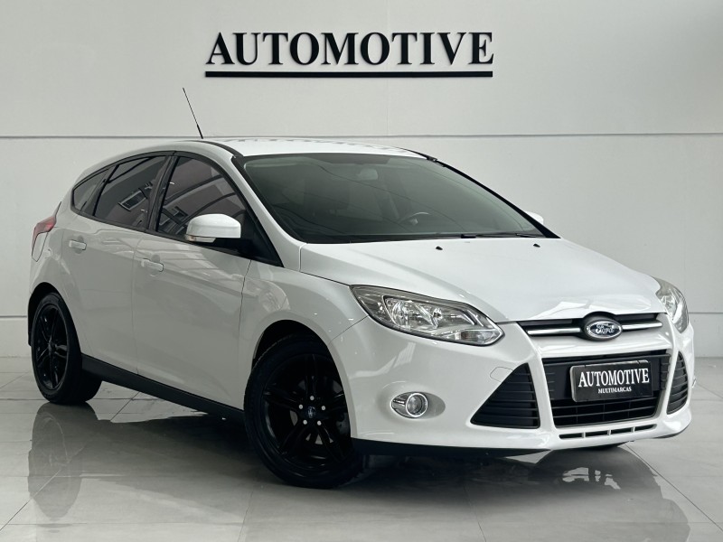 FOCUS 2.0 SE HATCH 16V FLEX 4P AUTO - 2015 - CAXIAS DO SUL