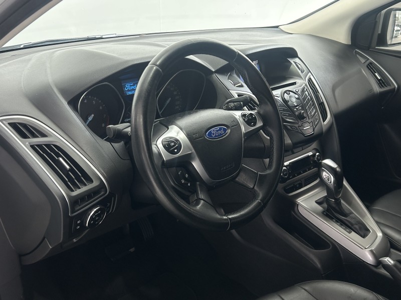 FOCUS 2.0 SE HATCH 16V FLEX 4P AUTO - 2015 - CAXIAS DO SUL