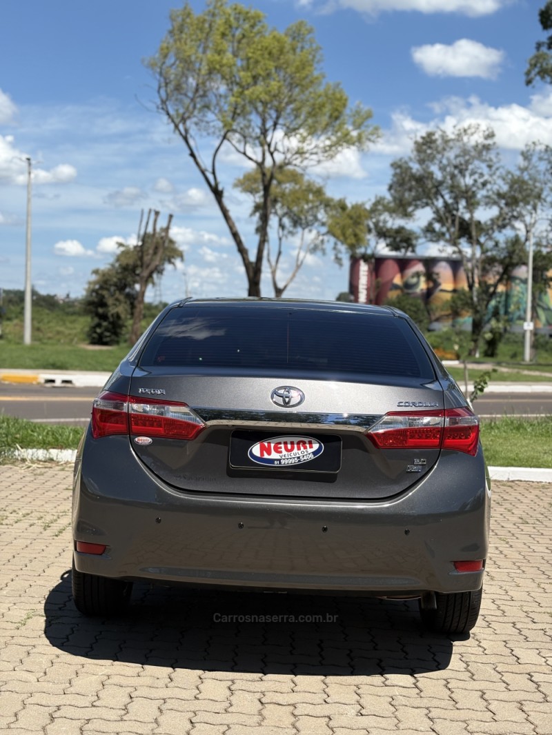 COROLLA 1.8 XEI 16V FLEX 4P AUTOMÁTICO - 2015 - LAJEADO