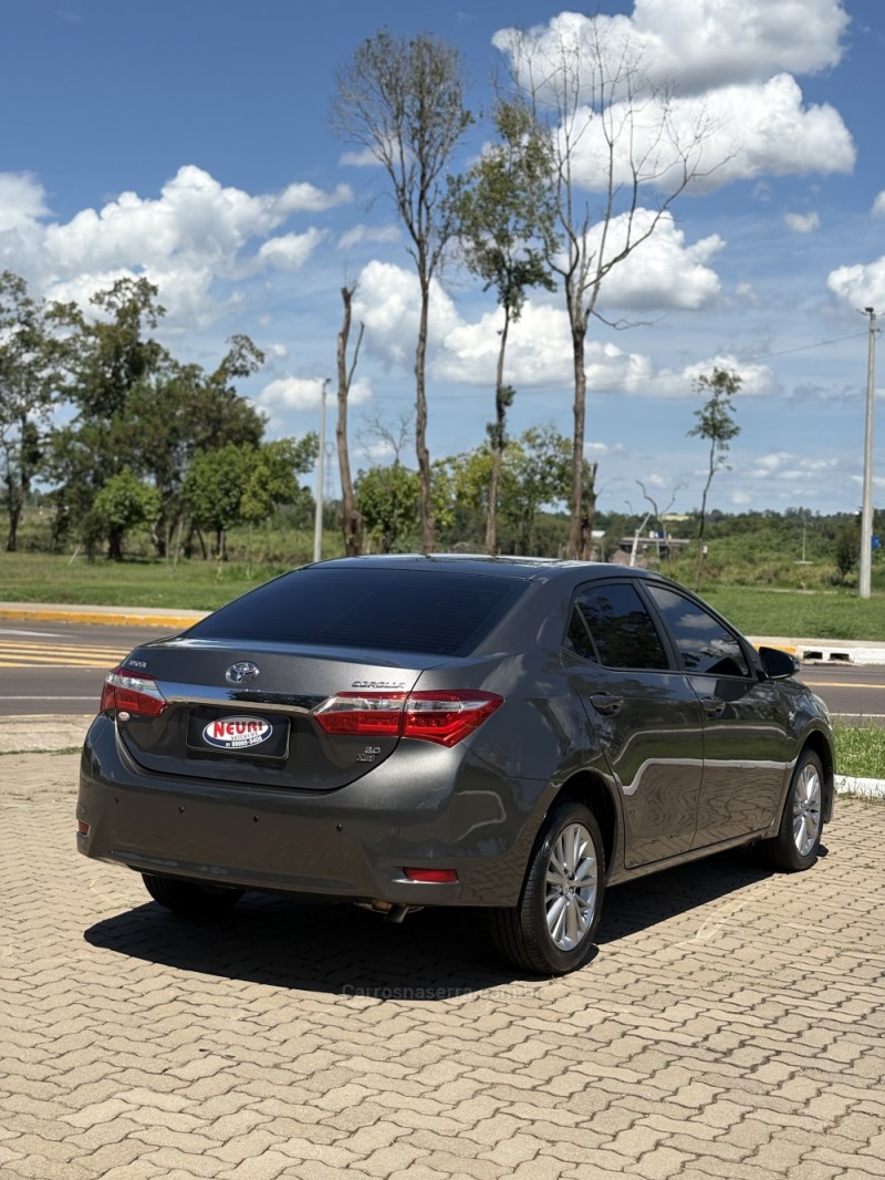 COROLLA 1.8 XEI 16V FLEX 4P AUTOMÁTICO - 2015 - LAJEADO