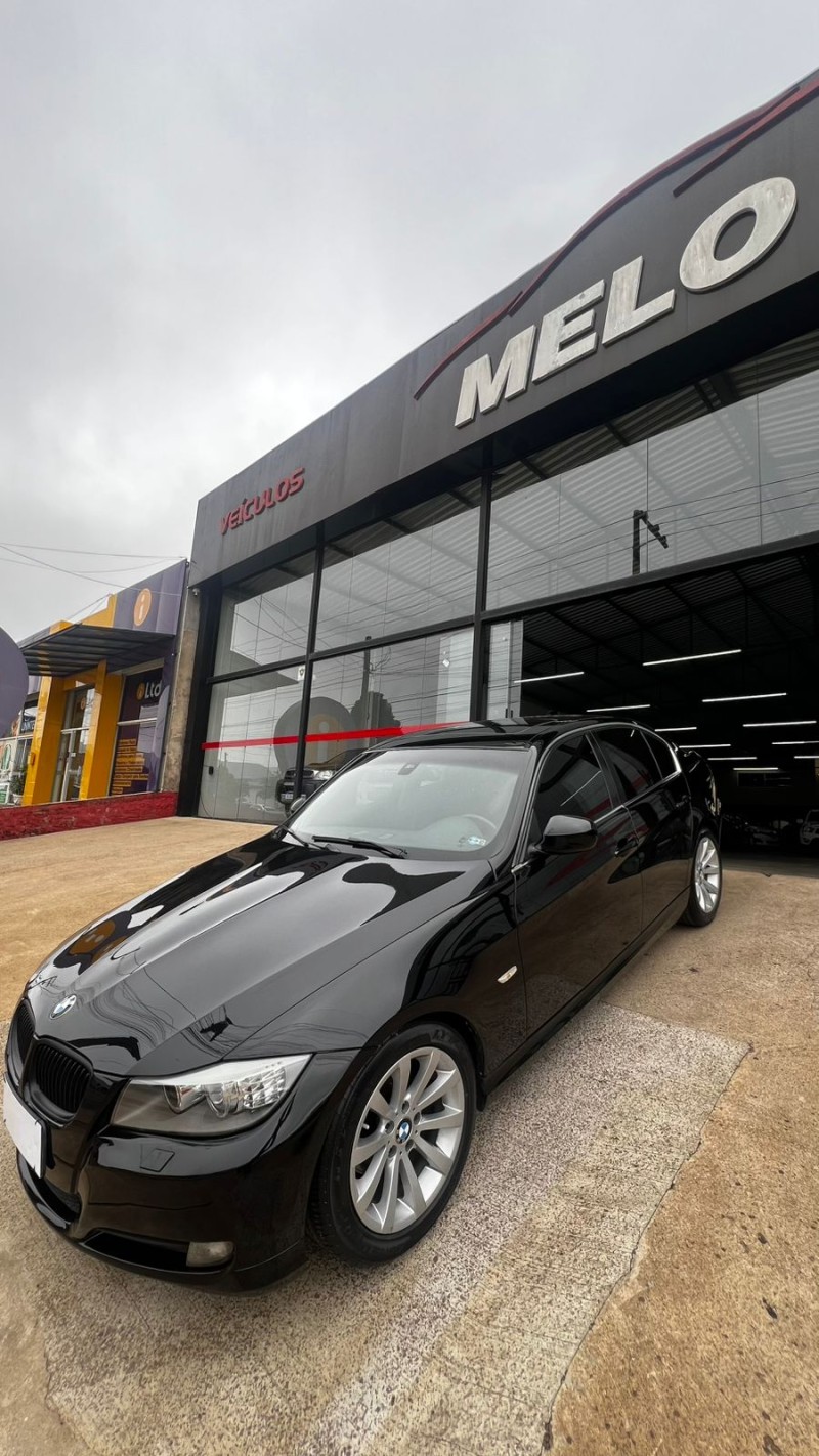 325I 2.5 CABRIO 24V GASOLINA 2P AUTOMÁTICO - 2011 - VACARIA