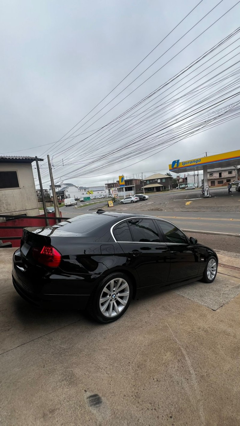 325I 2.5 CABRIO 24V GASOLINA 2P AUTOMÁTICO - 2011 - VACARIA