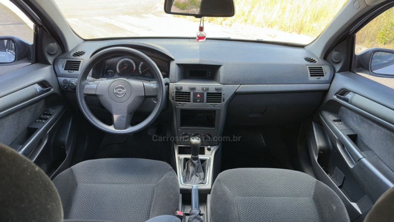 VECTRA 2.0 MPFI GT HATCH 8V FLEX 4P MANUAL - 2010 - SãO MARCOS