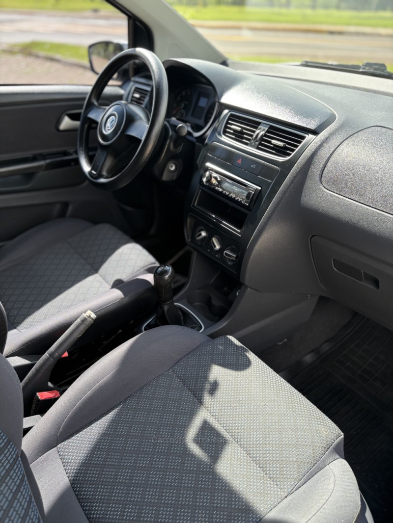 FOX 1.6 MI ITREND 8V FLEX 4P MANUAL - 2013 - LAJEADO