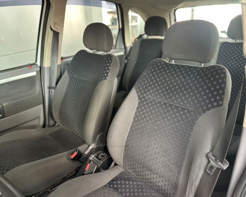 MERIVA 1.8 MPFI PREMIUM 8V FLEX 4P AUTOMATIZADO - 2012 - VACARIA