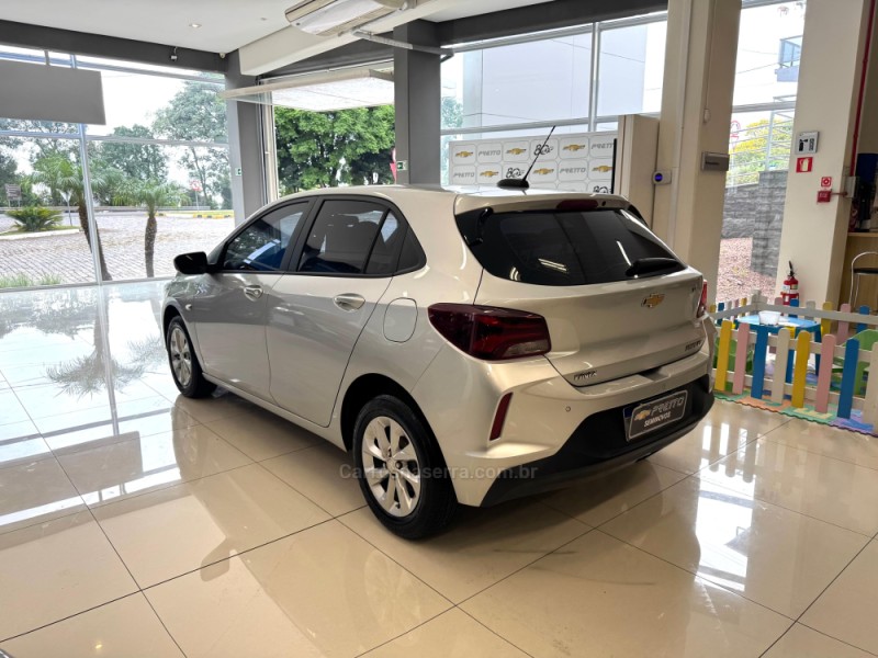 ONIX 1.0 LT 12V TURBO FLEX 4P MANUAL - 2020 - VERANóPOLIS