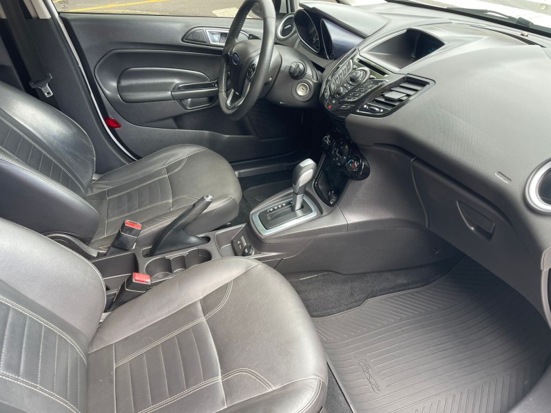 FIESTA 1.6 TITANIUM HATCH 16V FLEX 4P AUTOMÁTICO - 2014 - CAXIAS DO SUL