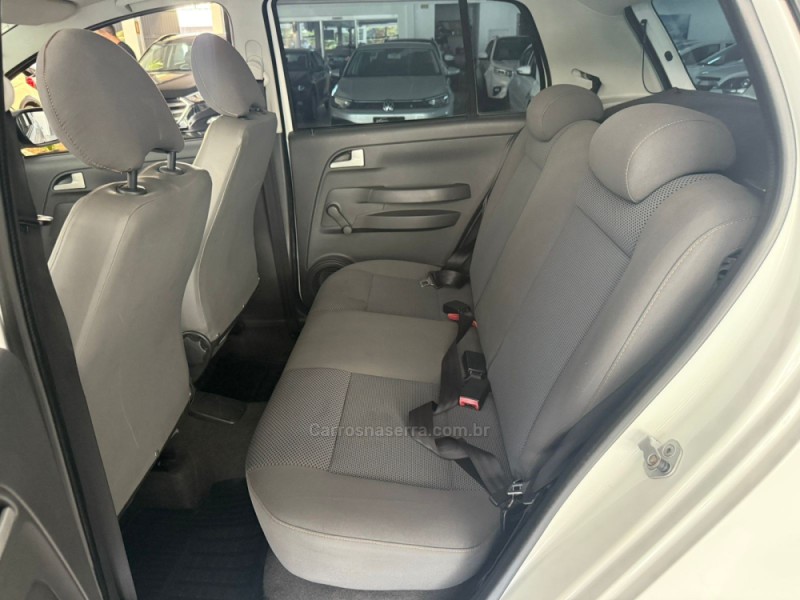 FOX 1.0 MI CITY 8V FLEX 4P MANUAL - 2009 - NOVO HAMBURGO