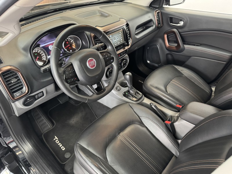 TORO 2.4 16V VOLCANO AT9 4X2 FLEX 4P AUTOMÁTICO - 2020 - CAXIAS DO SUL