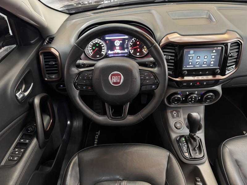 TORO 2.4 16V VOLCANO AT9 4X2 FLEX 4P AUTOMÁTICO - 2020 - CAXIAS DO SUL